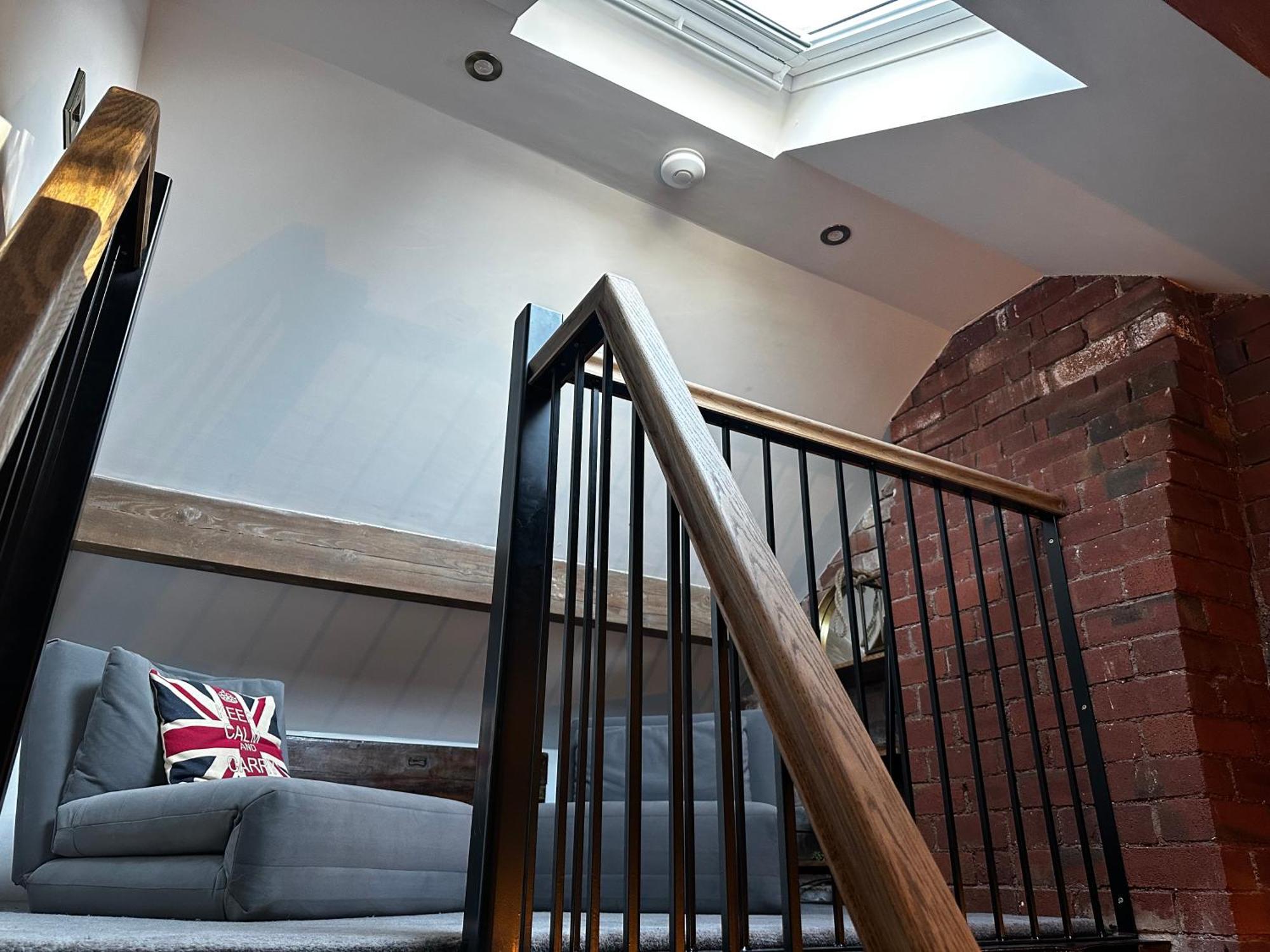 Unique Victorian Stable Conversion Halifax Exterior foto